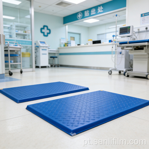 Tapete pegajoso para clínicas veterinárias